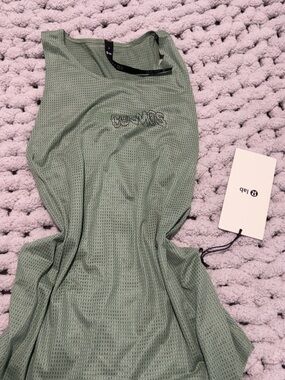 lululemon lab grid mesh training tank in sage green